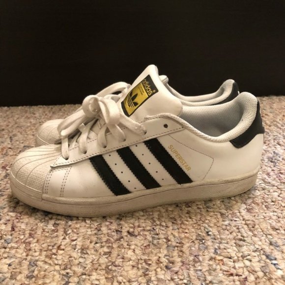 Adidas Superstars Black & White - Picture 3 of 6